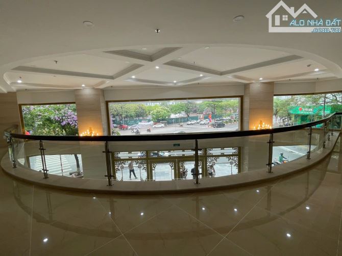 Cho Thuê Toà 82 Trần Thái Tông, DT 350M2, MT 40M, 1O Tầng 1 Hầm, Lô Góc 3 Mặt Thoáng - 11