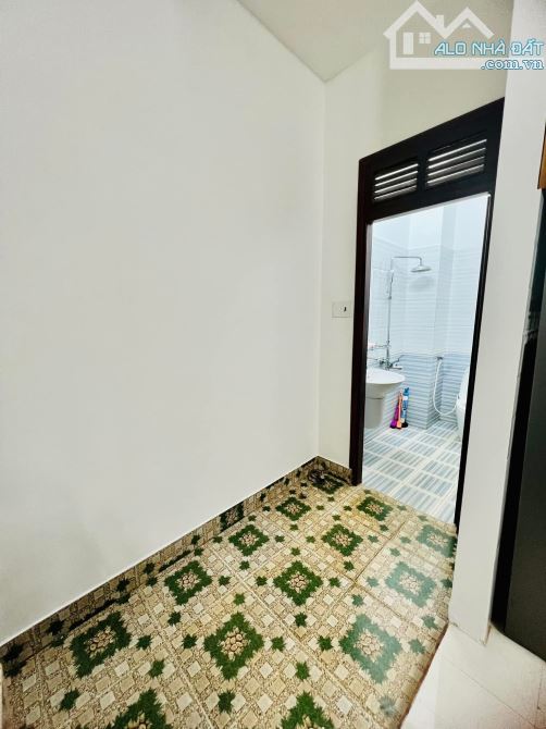 💥 Nhà 2 lầu đẹp mặt tiền Phạm Văn Đồng - chỉ 4.580 tỷ - 1