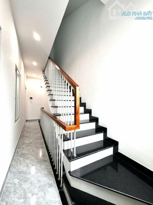 Bùi Tá Hán, Ngũ Hành Sơn, 60m², 3 tầng, hơn 6 tỷ. - 1