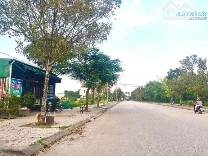 Bán đất 200m2 mặt tiền Kim Trà, Tứ Hạ - 1