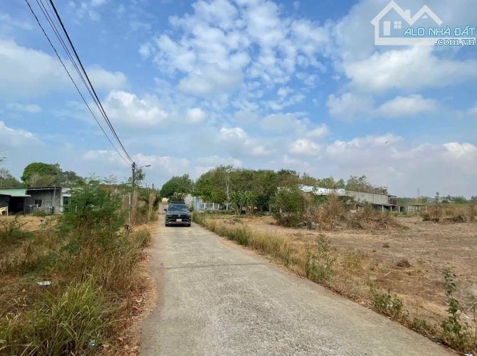 LÔ ĐẤT 2 MT CỔNG TRƯỚC SÂN BAY LONG THÀNH, PHỦ HỒNG ĐẤT Ở, BÁN GẤP GIÁ RẺ