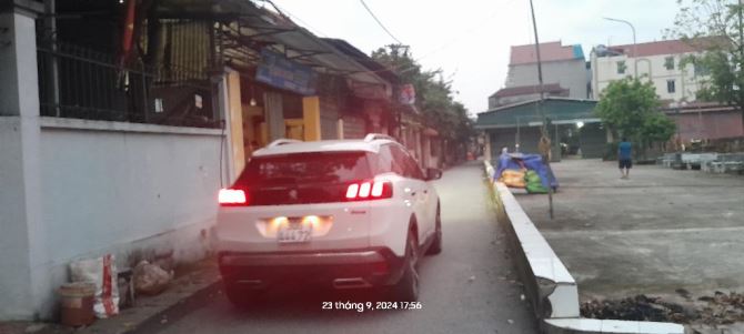 147 VÂN HÀ ĐÔNG ANH ĐƯỜNG THÔNG OTO DT 47 M GIÁ NHỈNH 2XTỶ - 1