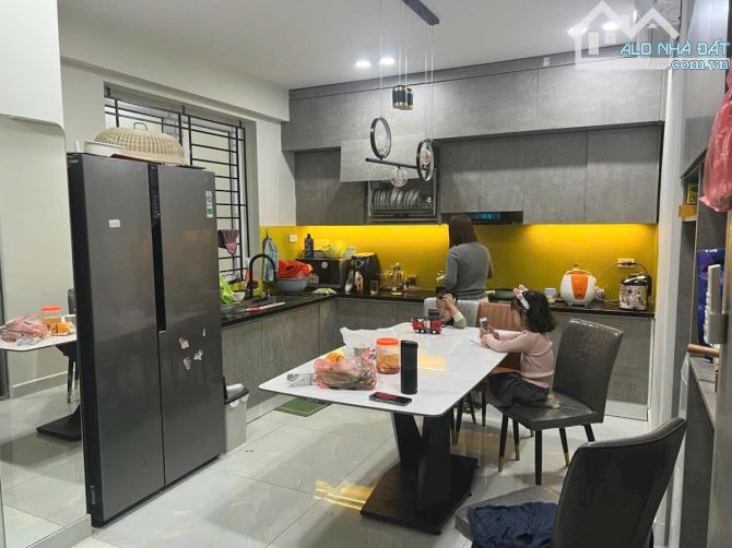 BÁN CĂN HỘ CHUNG CƯ MẶT PHỐ XUÂN LA – VÕ CHÍ CÔNG – TÂY HỒ – 3 NGỦ - 1