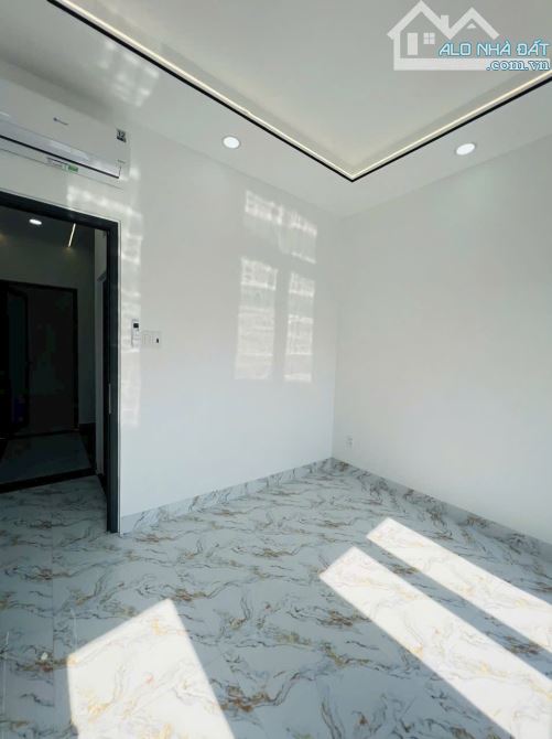 BÁN NHÀ MT BÌNH THẠNH NHÀ 4.3X11M NHÀ 5 PN GIÁ 9.XX TỶ - 1