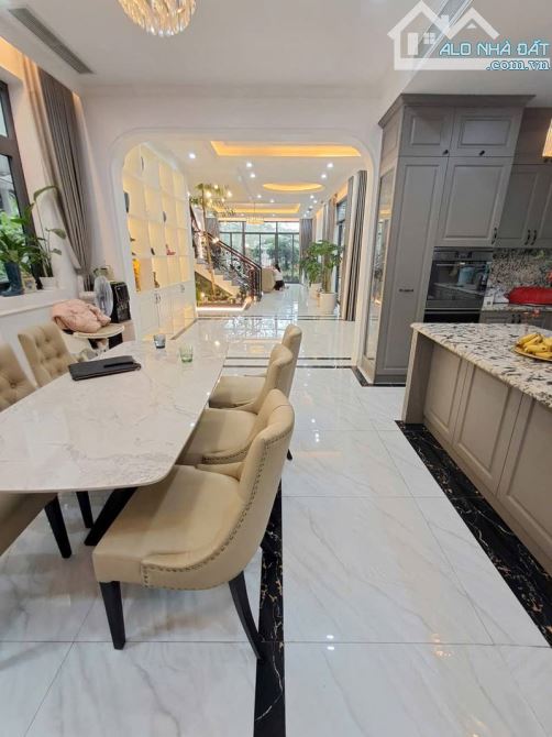 Bán gấp biệt thự Khu A, Khu đô thị Dương Nội 225m2 Mặt tiền: 9m , giá 56 tỷ 🌹 - 1