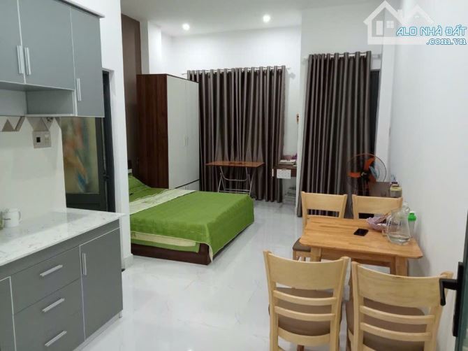 Siêu Phẩm! Toà Căn Hộ - Ngay khu phố tây Du Lịch - Kề ĐH Kinh Tế - Dòng tiền 5-6%/ năm - 1