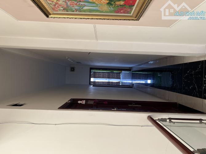 Bán nhà ngay Nguyễn Văn Bá. 5 x 25 = 125m2. - 1