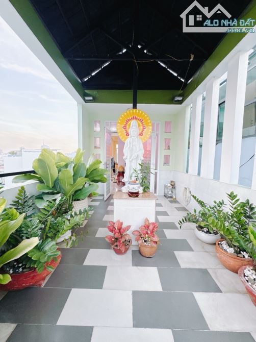 Bán nhà siêu đẹp Tôn Đản Q.4 DTSD 150m2 nhỉnh 6T - 12