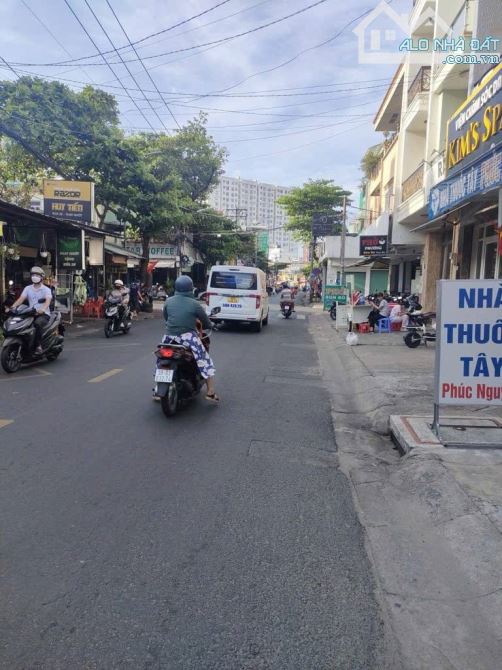 BÁN NHÀ 4 TẦNG, MẶT TIỀN ĐƯỜNG VĂN CAO, Q.TÂN PHÚ, CHỈ NHỈNH 12 TỶ - 13