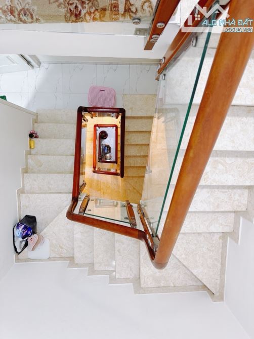 Bán nhà siêu đẹp Tôn Đản Q.4 DTSD 150m2 nhỉnh 6T - 14