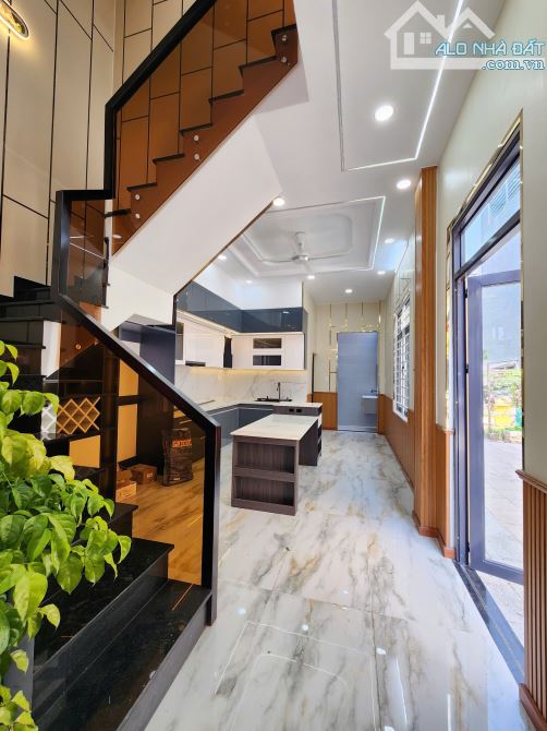 Bán nhà 2 mặt tiền, nhà hoàn công, Khu dân cư gần ngã tư Miếu Ông Cù Thuận An - 15