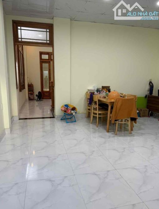 NHÀ ĐẸP 2 TẦNG 2 MÊ KIÊN CỐ, KIỆT Ô TÔ QUA, DIỆN TÍCH 120 M2, NHỈNH 3 TỶ 🔥 - 2