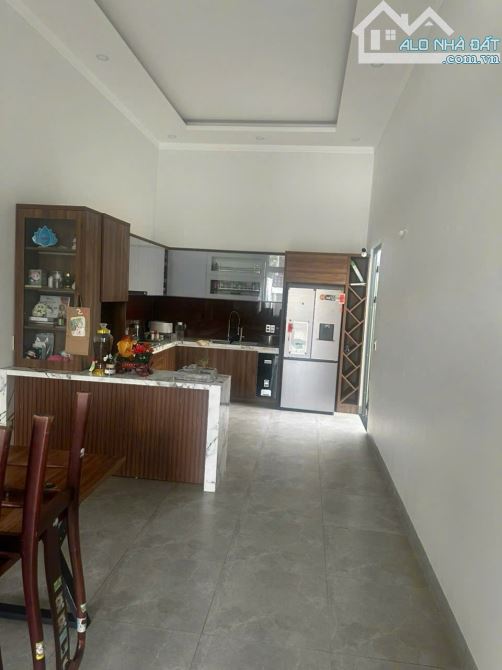 Bán nhà mặt tiền nguyễn văn linh 8x25 7,7tỷ - 2