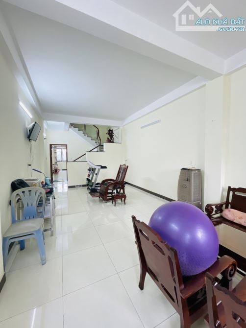 🚀Mặt tiền kinh doanh lớn siêu đỉnh- Trần Thị Năm- 98m2- 4 tầng- Giảm 400tr👉11.5 Tỷ TL. - 2