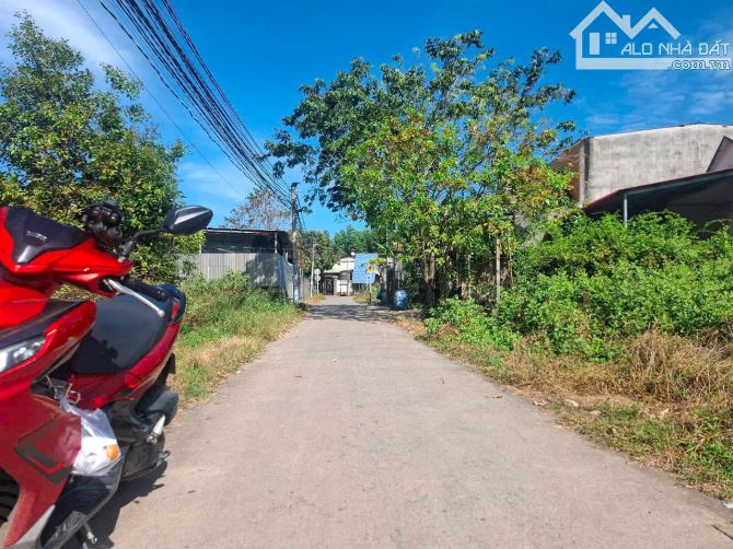 LÔ ĐẤT 2 MT CỔNG TRƯỚC SÂN BAY LONG THÀNH, PHỦ HỒNG ĐẤT Ở, BÁN GẤP GIÁ RẺ - 1