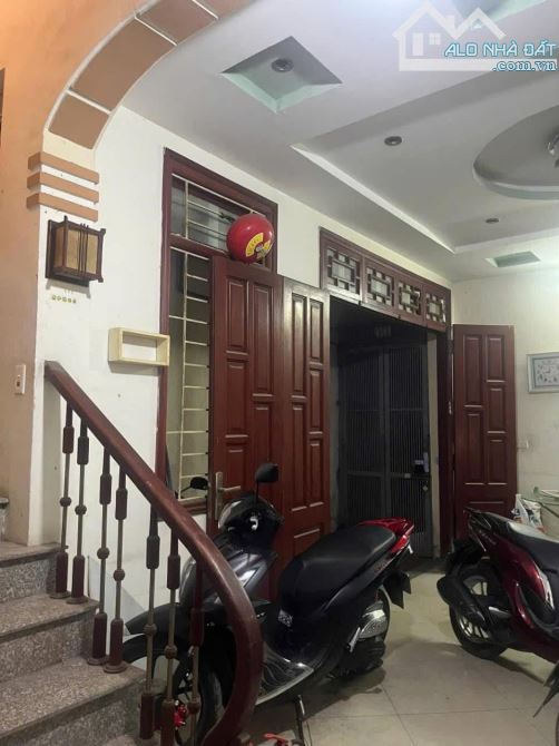 Giá Ngọt ! Xã đàn, dân xây 42m^5 tầng, vừa ở or kinh doanh - 2