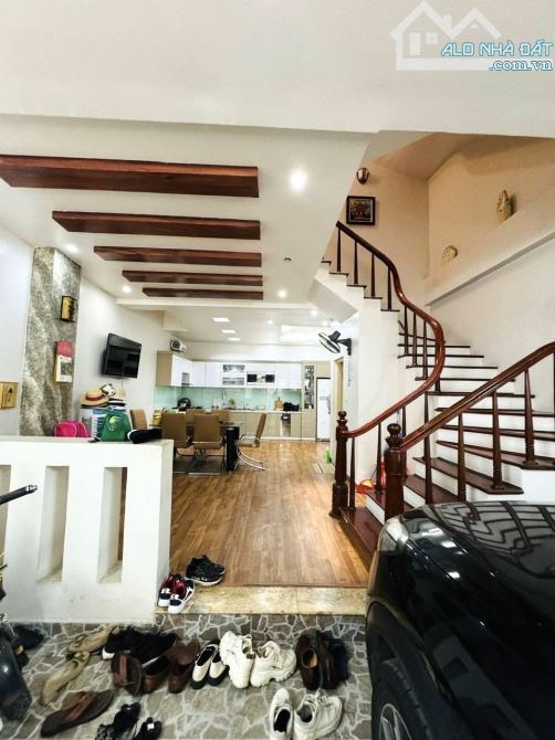 Phân lô ô tô tránh phố Lạc Trung - Hai Bà Trưng 75m 6 tầng giá 24.8 tỷ - 2