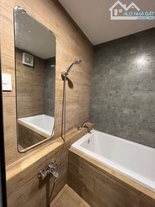 HÀM NGHI -Q.1- NGAY PHỐ ĐI BỘ NGUYỄN HUỆ - KẾ TÒA NHÀ BITEXCO- DT: 4.3/5.3*15/18M- 56.5 tỷ - 2