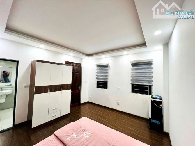 Nhà Đẹp-3 Thoáng-Full Nội Thất-Ô Tô Gần-Khu Vực Tây Mỗ-Nam Từ Liêm: Nhỉnh 5 Tỷ - 2