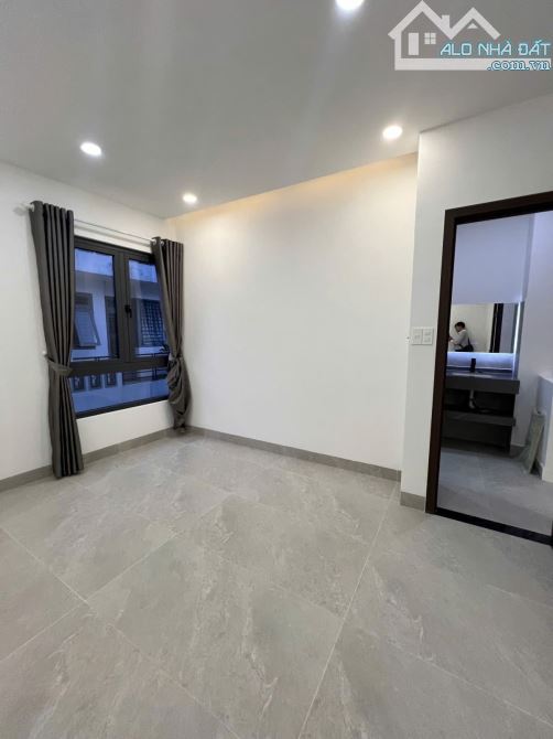 SIÊU PHẨM LÊ TRỌNG TẤN HXH 5M - KHU CAO TẦNG DÂN TRÍ - 4 TẦNG MỚI FULL NỘI THẤT CỰC ĐẸP - 2