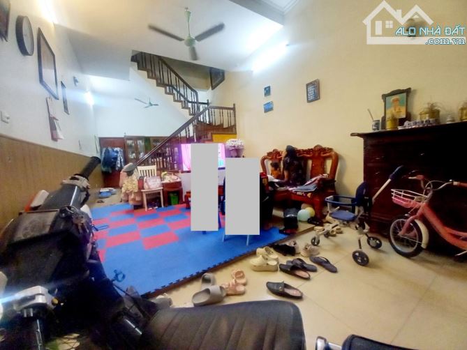 HOA BẰNG - CẦU GIẤY-NHÀ PHÂN LÔ ,NÔNG -THÔNG-THOÁNG - GẦN Ô TÔTRÁNH - 2