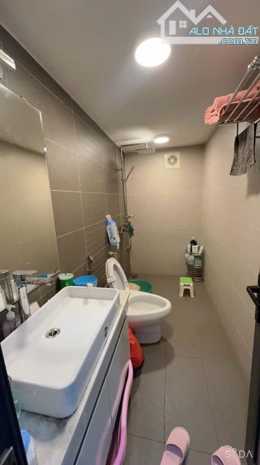Phú Mỹ, Mỹ Đình Nhà Dân Xây - DT 66M2 - 4 Tầng -Giá 13.2 Tỷ - Gần Oto - Full Nội Thất. - 2