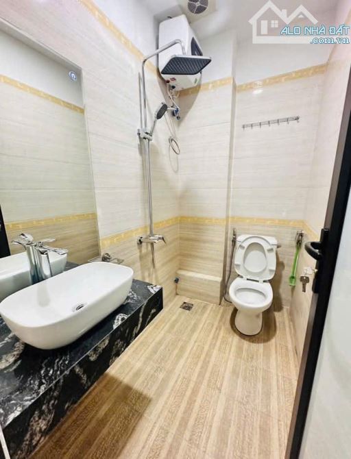 NHÀ SIÊU ĐỈNH ĐỨC DIỄN GẦN QL32  36M2, 5 TẦNG, 5.3TỶ, - 2
