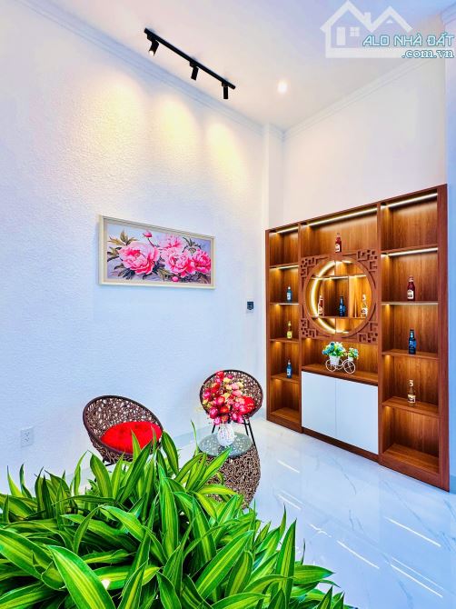 NHÀ FULL NỘI THẤT HẺM 08 CAO ĐẠT NGAY SIÊU THỊ COOPMART - 2