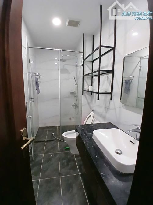 Bán nhà 5 tầng 110m2 5x22 mặt tiền D2 Man Thiện Tăng Nhơn Phú A Q9 15 tỷ 9 - 2