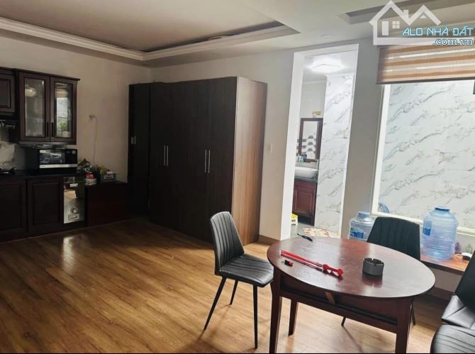 BÁN NHÀ MÊ ĐẦU HẺM 23 NGUYỄN KHUYẾN - TÂN LỢI - DT: 6x26,8m - H: ĐÔNG BẮC - 5,35 TỶ - 2