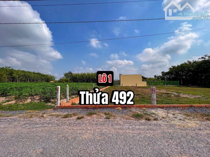 ✨ ĐẤT ĐƯỜNG NHỰA, GIÁ TIỀN ĐƯỜNG ĐẤT: Ngang 5m x Dài 25m (Full ONT). Nhà dân đông - 470Tr - 2