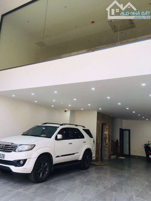 Nhà Mặt Phố Quan Nhân 7 Tầng Thang Máy - 2