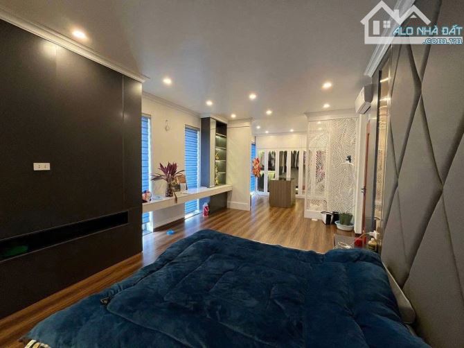 Biệt thự lô góc! 3 tầng, S: 255m2 Kđt Tân Tây Đô, tiện ích ngập tràn, Chỉ 25 Tỷ - 2