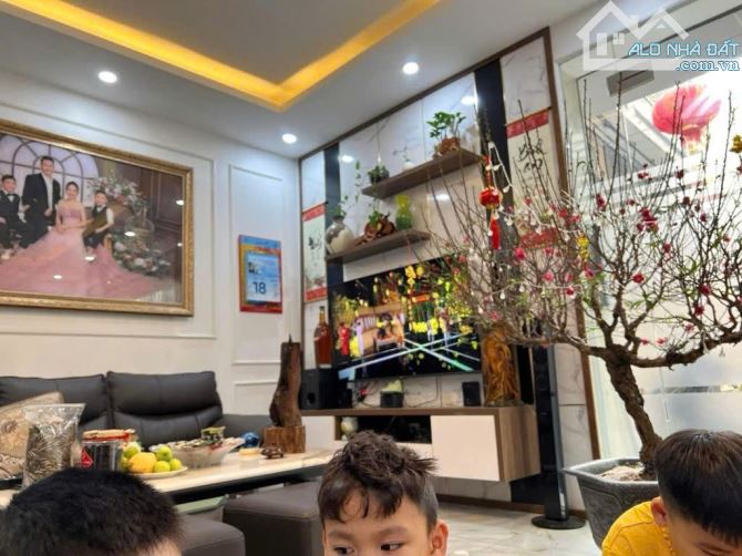BÁN NHÀ HIẾM PHỐ TRẦN PHÚ, 55m2 MẶT TIỀN KHỦNG 6m32, KINH DOANH, OTO TRÁNH ĐỖ NGÀY ĐÊM - 2
