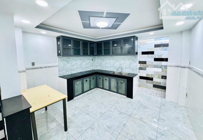 Chủ Gởi Nhà 4 Tầng - Ngang 4M hẻm 6M - Lê Đức Thọ + Lê Văn Thọ - chỉ 5,4 Tỷ Nhỉnh nhẹ - 2