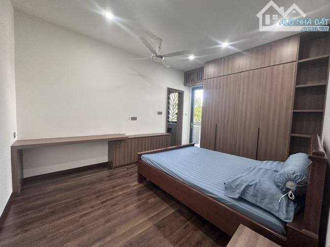 NHÀ ĐẸP VEN SÔNG HÀN KHU ĐÔ THỊ NAM VIỆT Á -LÔ GÓC 3 TẦNG MỚI XÂY - MẶT TIỀN 9M- HƠN 5 TỶ. - 3
