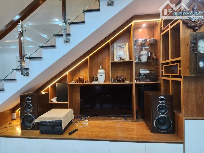 BIỆT THỰ MINI SIÊU ĐẸP – ĐÚC 4 TẤM – GARA Ô TÔ – CHỈ 9.2 TỶ!  CẦN BÁN NHÀ SIÊU ĐẸP – HUỲNH - 3