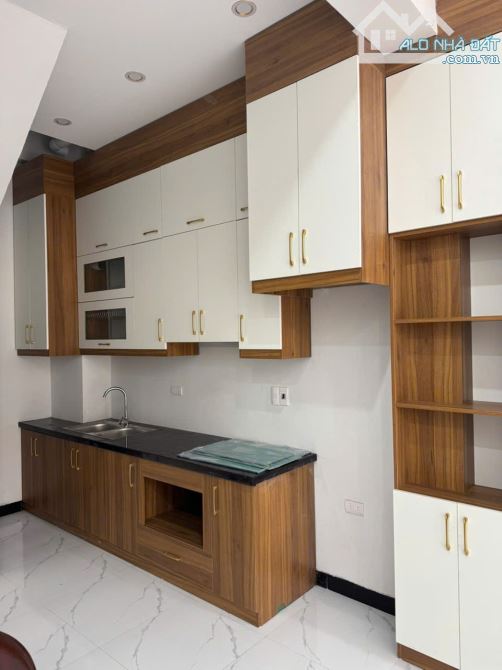 Nhà đẹp 4 .5tầng tổ 13 Mậu Lương Kiến Hà Đông 34m2 ngõ nông rộng ở ngay giá tốt. - 3