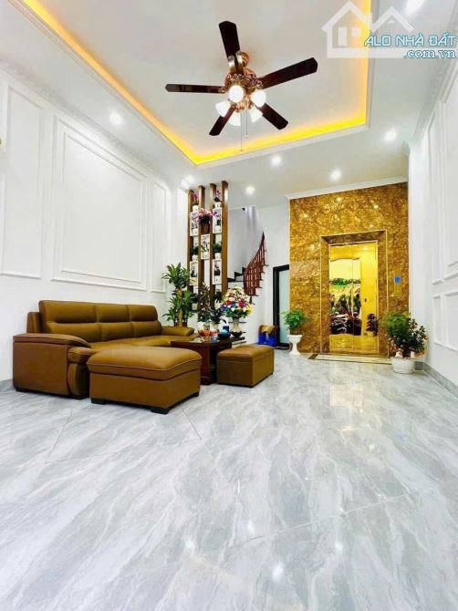 Bán nhà Phạm Văn Đồng, 72m2, phân lô, ô tô, kinh doanh, nội thất chủ tặng,  nhỉnh 16tỷ. - 3