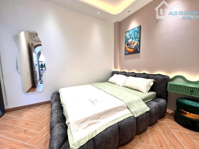 Cần bán gấp căn nhà đường Trường Chinh phường 13, quận Tân Bình 4.95x15m, 4 tầng giá 15 tỷ - 3