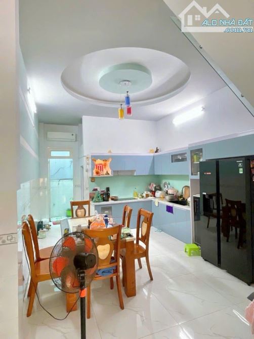 Mặt tiền nội bộ Khu Tên Lửa - 4x16 - Sát Đường Số 6, Đường Số 1 - Aeon Mall - CV Phú Lâm - 3