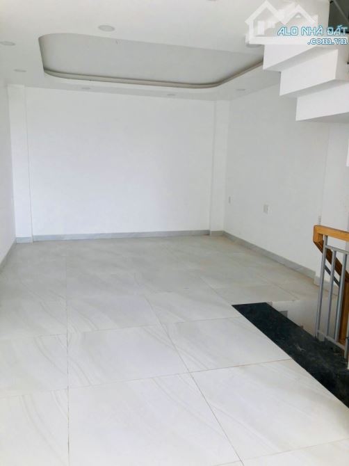 Đường số 30 - Khu víp phân lô đồng bộ, dân trí cao, nhà 6 tầng - 3