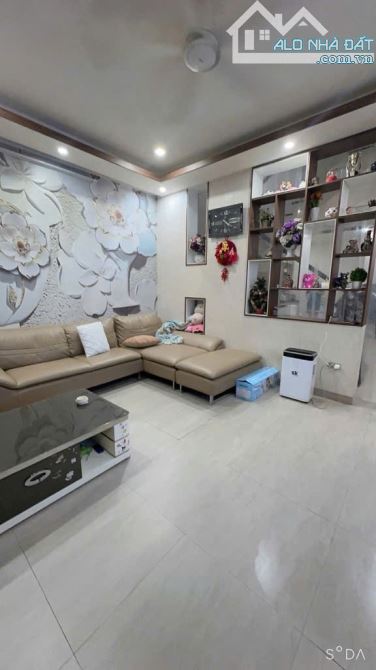 Phú Mỹ, Mỹ Đình Nhà Dân Xây - DT 66M2 - 4 Tầng -Giá 13.2 Tỷ - Gần Oto - Full Nội Thất. - 3