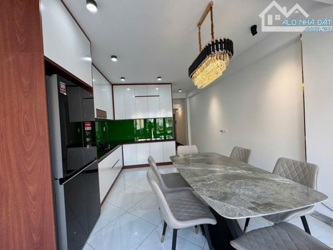 Bình Tân Đường số 5 sát mặt tiền 5 68m2 ngang 4 5PN. Có gara oto tỷ . . - 3