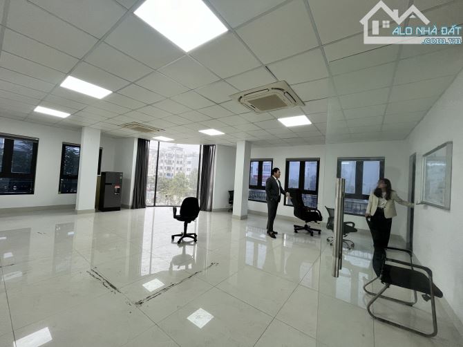 Cho thuê văn phòng Vạn Phúc , diện tích 80 m2 , sàn lô góc đẹp như hình - 3