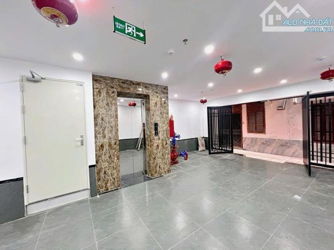 BÁN CHDV CẦU GIẤY - 68M2 - 7 TẦNG - 2 THOÁNG - 16 PHÒNG KHÉP KÍN - 18T - 3
