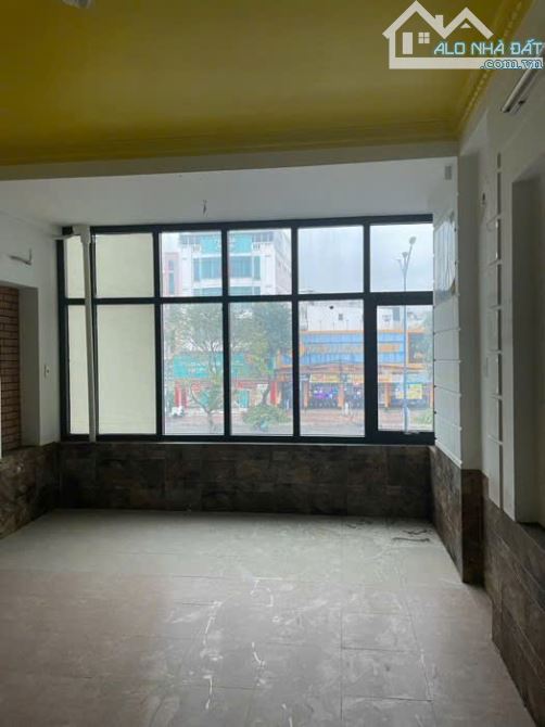 Nhà 5 tầng Mặt tiền đường Trường Chinh, phường TTN, Q12, dt 53,7m2 (4,2mx13,5m). 10,8tỷ - 3