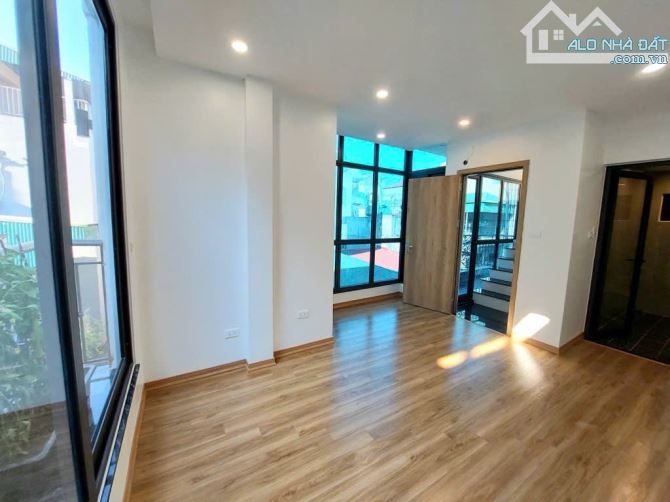 🌞C.ỰC PH.ẨM HAI BÀ TRƯNG - 30M RA Ô TÔ - 3 GÁC PHI ẦM ẦM - NGÕ THÔNG - 35M2X5T CHỈ 5.9 TỶ - 3