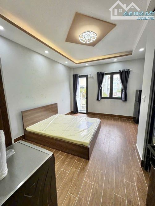 Bán CHDV Lạc Long Quân,hẻm oto, 7 phòng thu nhập 38tr/th,4.4m x 10m,ko lộ giới, chỉ 8.8 tỷ - 4