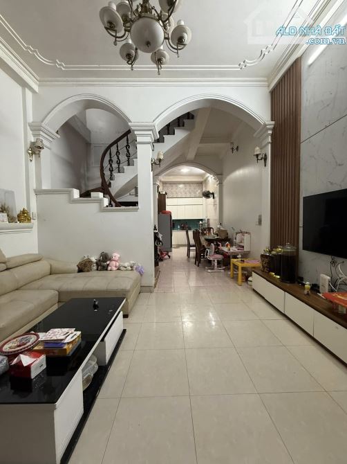 Bán gấp nhà riêng 4PN, 3WC, 41m² giá cực chất tại Nguyễn Chính, Tân Mai, Hoàng Mai, Hà Nội - 4